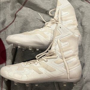 Under Armour Cream High-Top Cleats